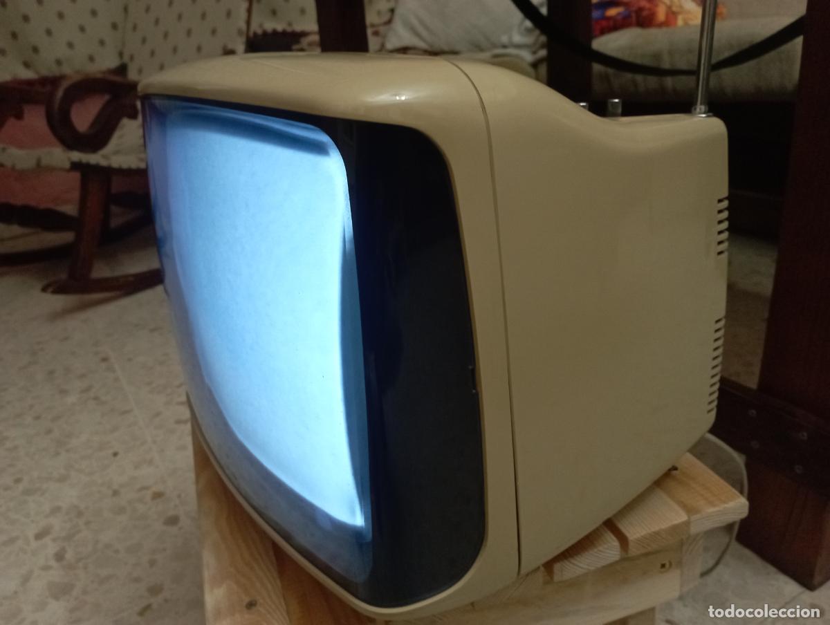 Vintage: TV Philips Vulcano Space age 1970 - Foto 2