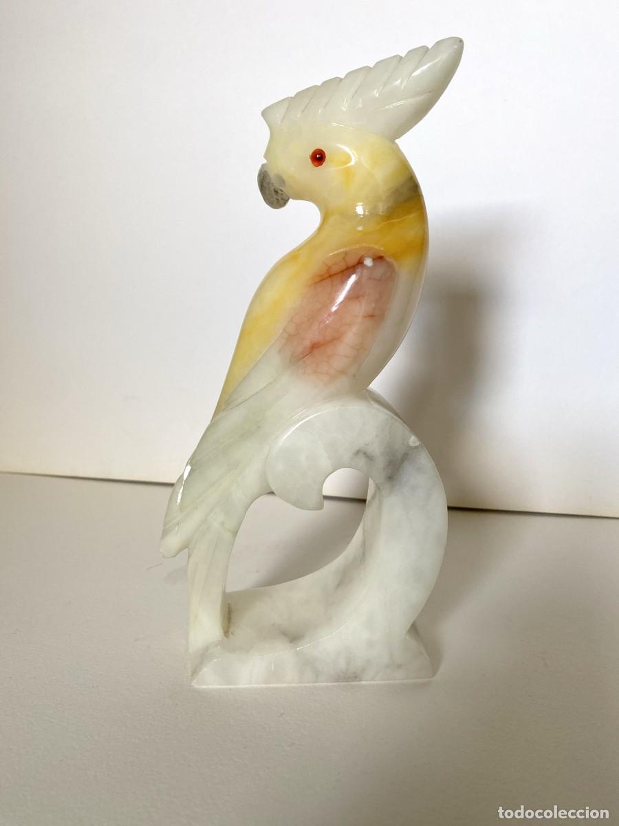 Vintage: FIGURA DE ALABASTRO, LORO - Foto 1