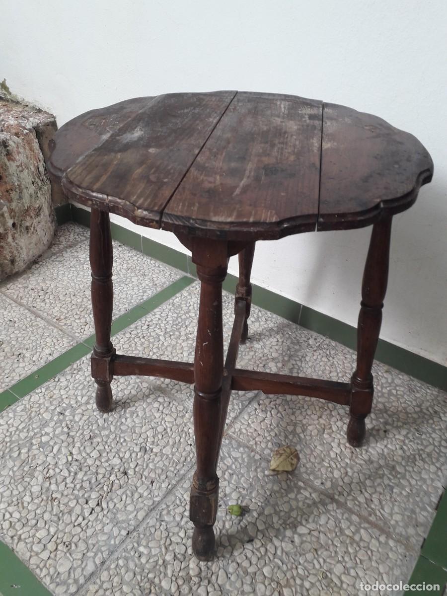 Vintage: BUENA MESITA DE MADERA - Foto 1