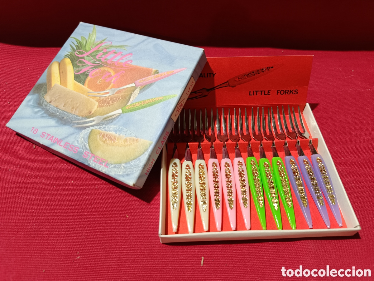 Vintage: Caja con doce mini tenedores aperitivos a estrenar a&ntilde;os 60/70