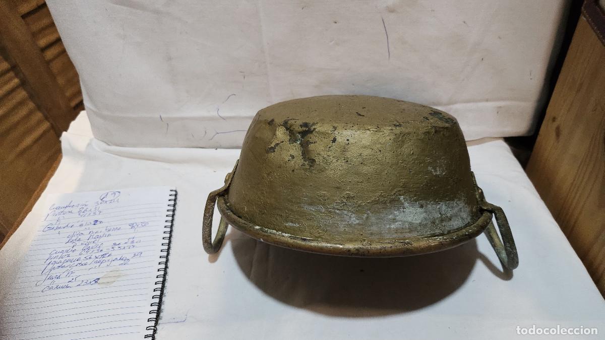 Vintage: cazuela antigua de metal - Foto 3
