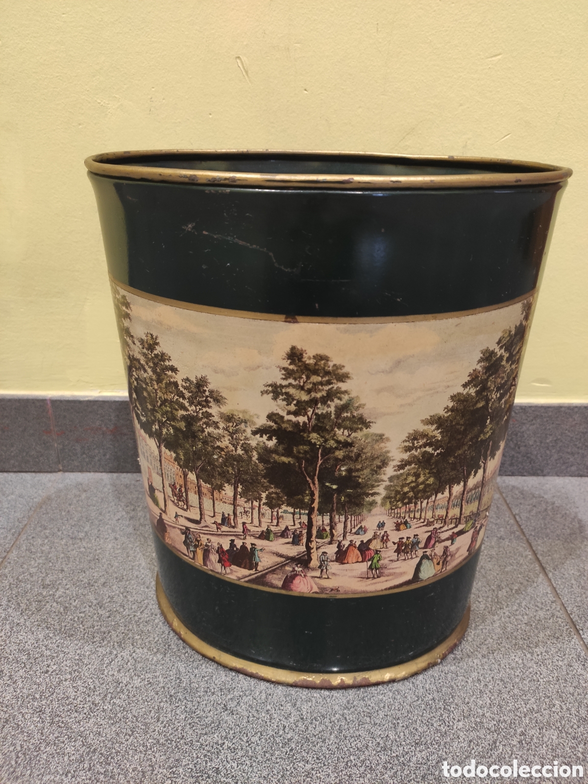 Vintage: Papelera antigua, vintage.