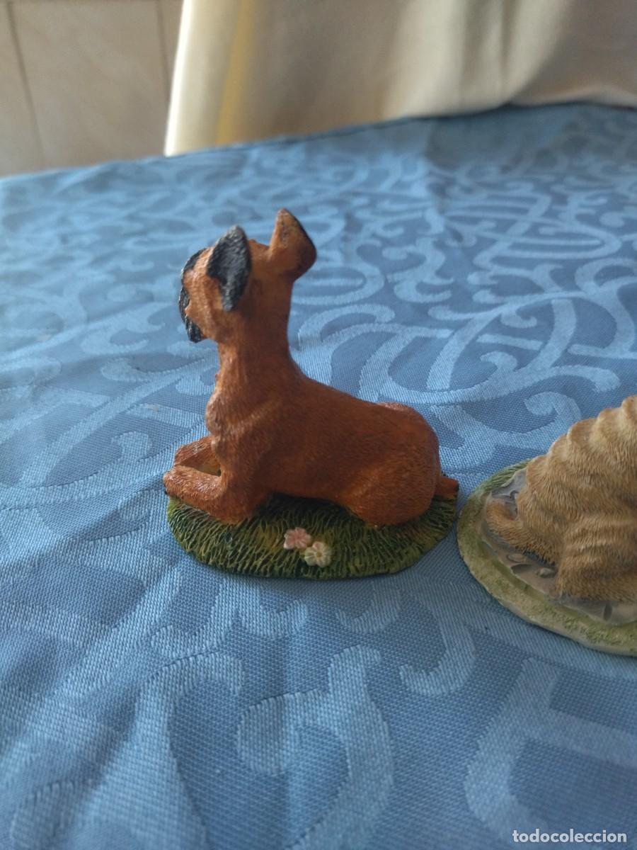 Vintage: Lote de 2 figuras de perritos de resina. - Foto 8