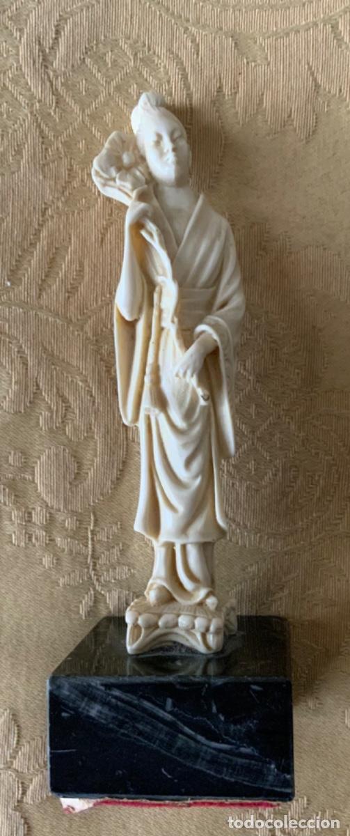 Vintage: FIGURA CHINA VINTAGE BAQUELITA SOBRE MARMOL