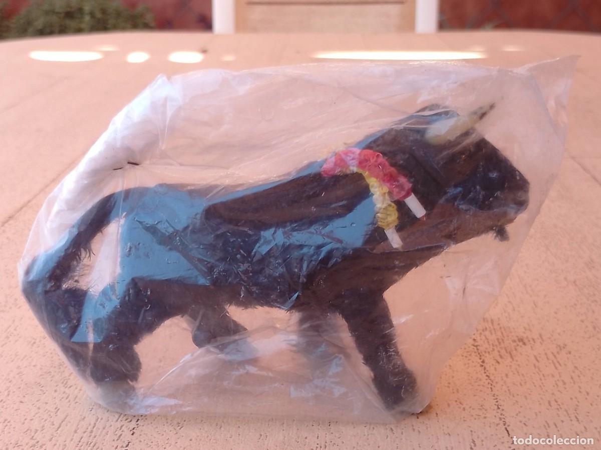 Vintage: Antiguo Toro de Lidia, Recuerdo, Souvenir de Espa&ntilde;a