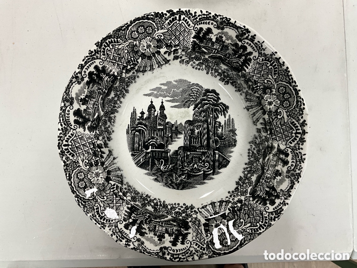 Vintage: 9 platos hondos Pickman, Cartuja Sevilla