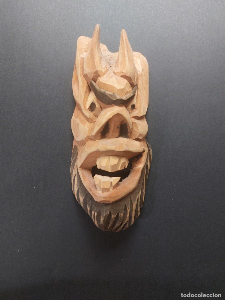 Vintage: MASCARA DE MADERA PEQUE&Ntilde;A PARA COLGAR