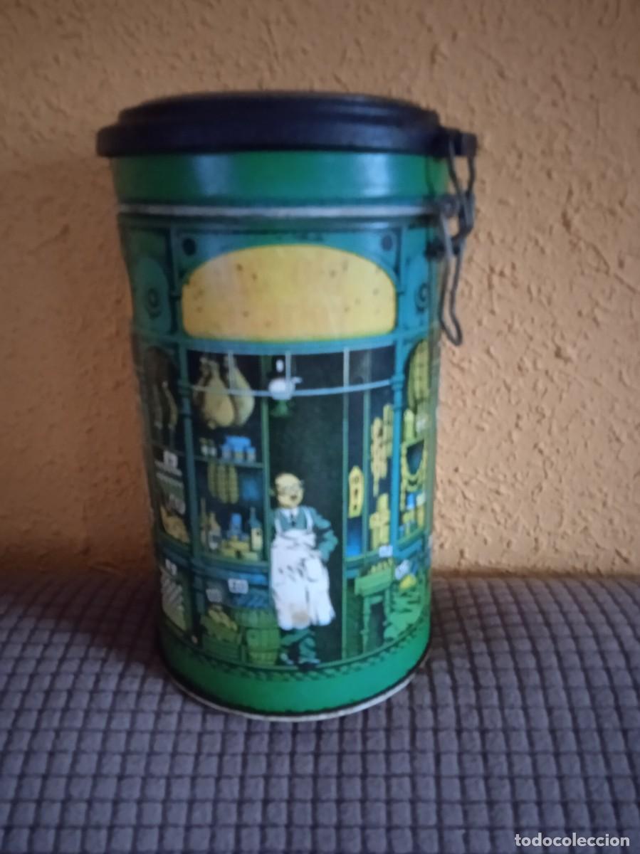 Vintage: Bote antiguo de metal - Foto 3