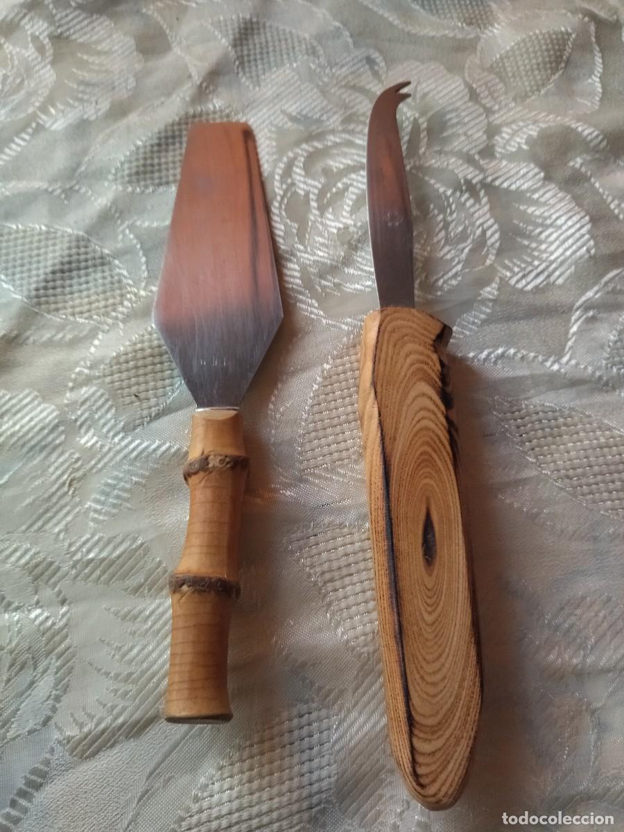 Vintage: Lote de pala y cuchillo para queso, mango de madera. y bamb&uacute;. - Foto 2