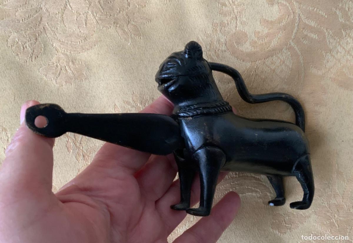 Vintage: ANTIGUO CANDADO BRONCE LE&Oacute;N - Foto 7