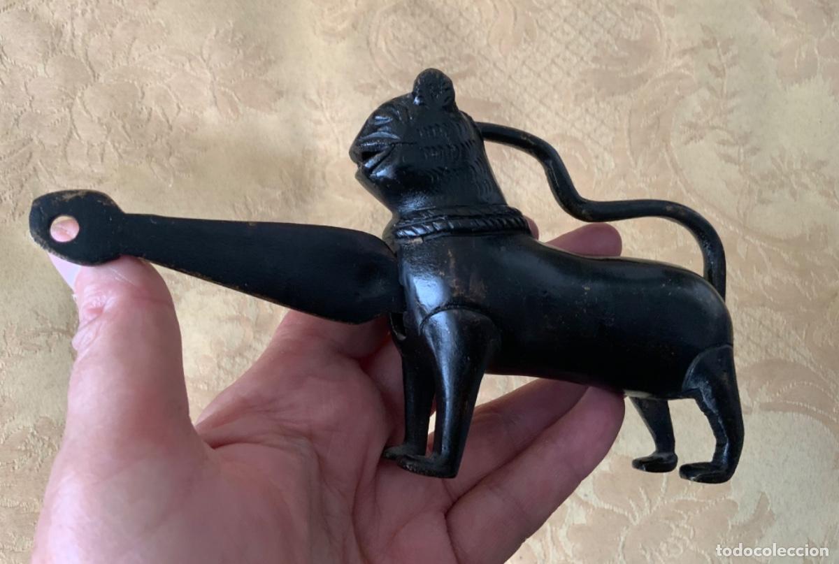 Vintage: ANTIGUO CANDADO BRONCE LE&Oacute;N - Foto 10