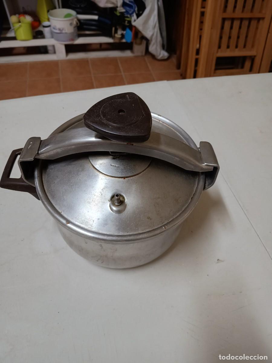 Olla a presi&oacute;n vintage
