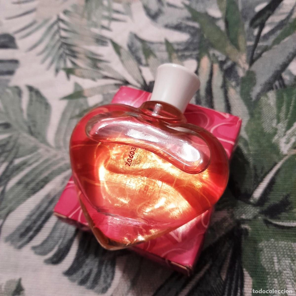 Vintage: Perfume marca Cel&egrave;bre Eau de Toilette Avon - Foto 4