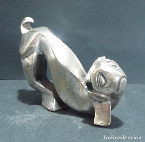 Vintage: PERRO EN METAL CROMADO - Foto 1