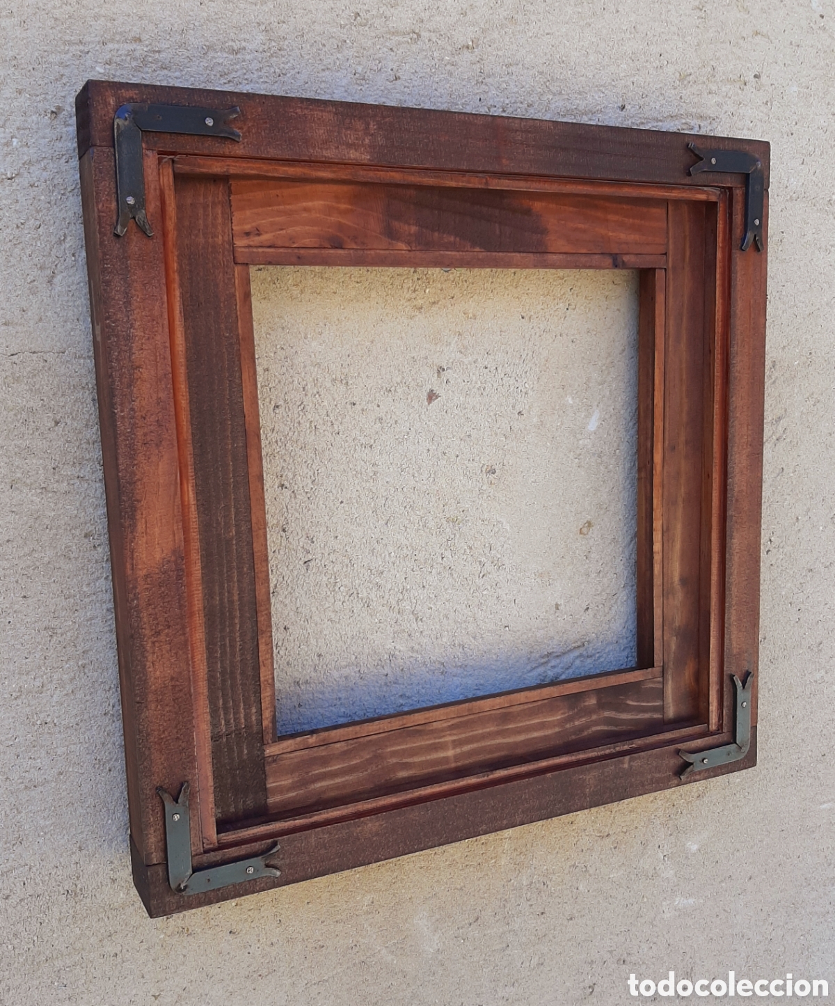 Vintage: Ventana de madera 40 x 40 cm, escuadras forja en esquinas, vent365