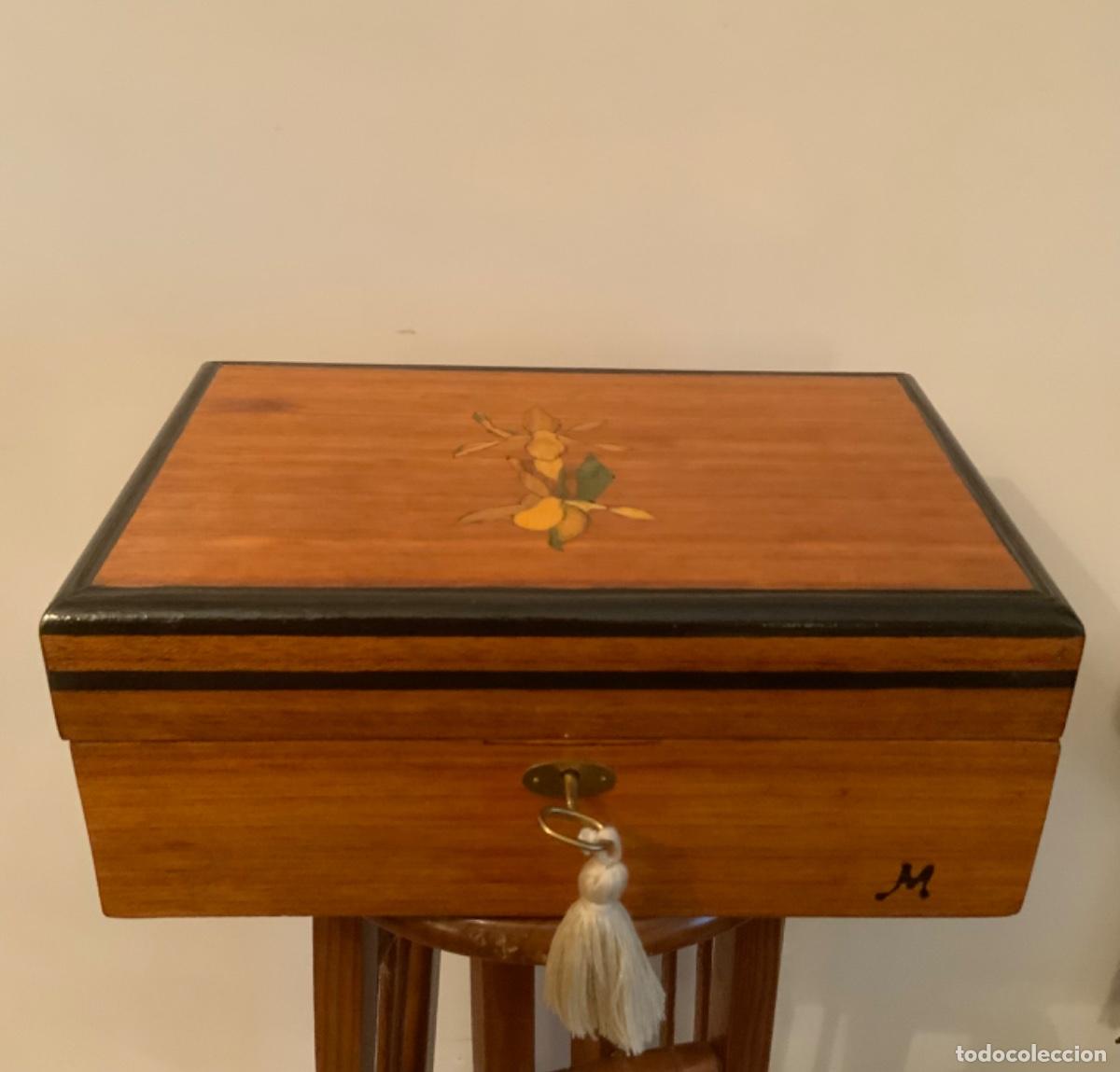 Vintage: ANTIGUO JOYERO DE MADERA HECHO A MANO - Foto 4