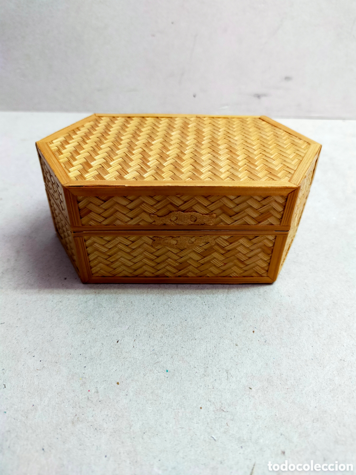 Vintage: CAJA DE RATAN, REALIZADA CON PAJA. HEXAGONAL IRREGULAR. - Foto 10