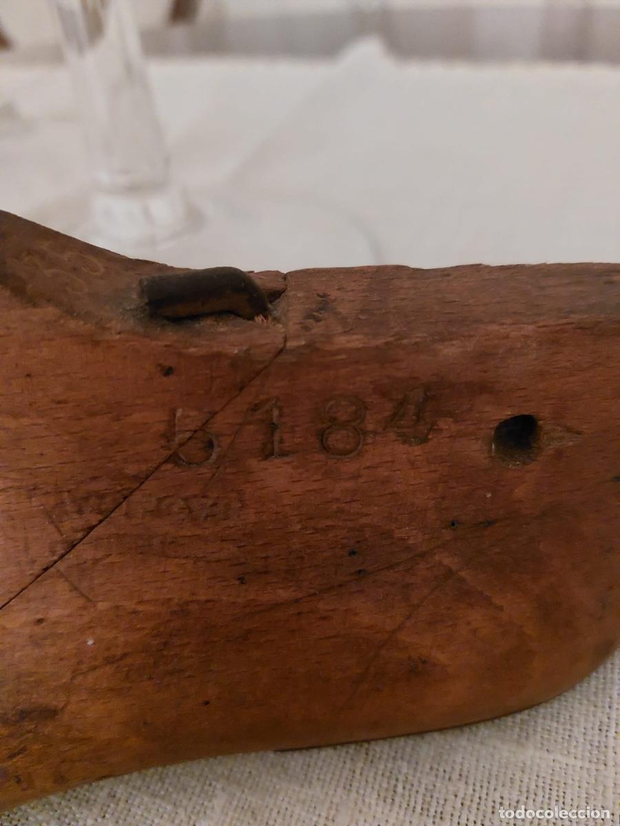 Vintage: HORMA ANTIGUA DE MADERA - Foto 2