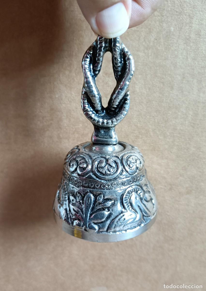 Vintage: Antigua campana de metal - Foto 2