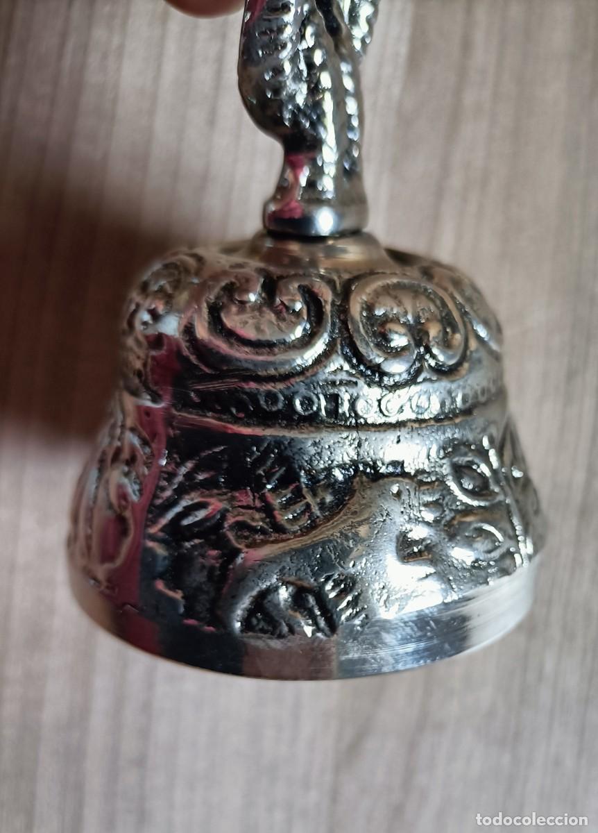 Vintage: Antigua campana de metal - Foto 6