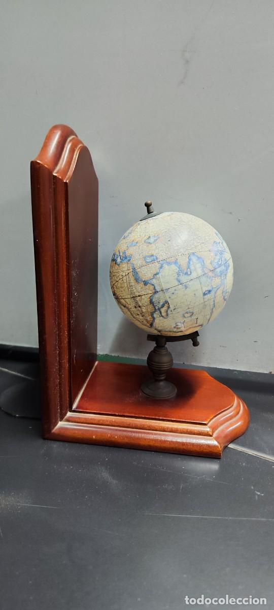 Vintage: Globo terraqueo soporte apoyalibros. - Foto 2