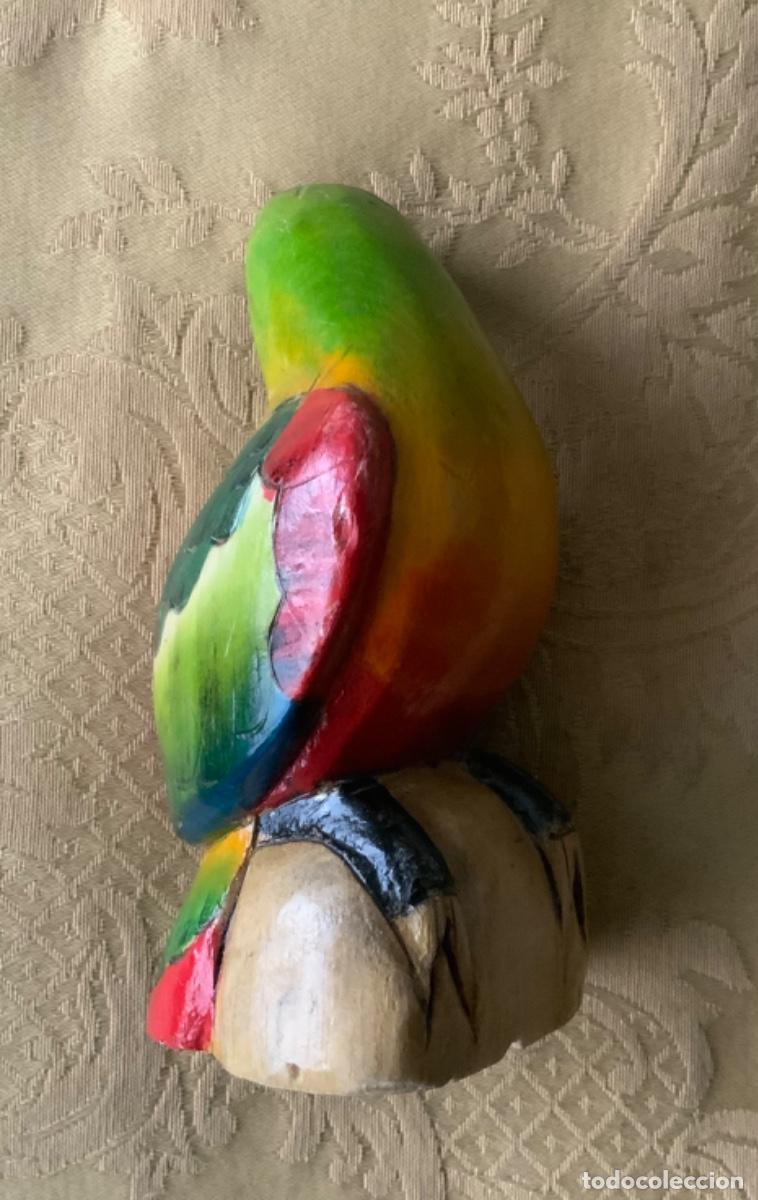 Vintage: LORO DE MADERA TALLADO Y PINTADO A MANO - Foto 3