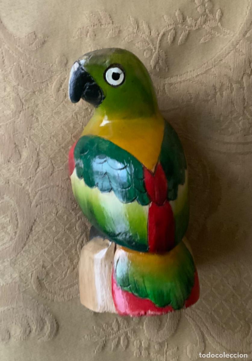 Vintage: LORO DE MADERA TALLADO Y PINTADO A MANO - Foto 4