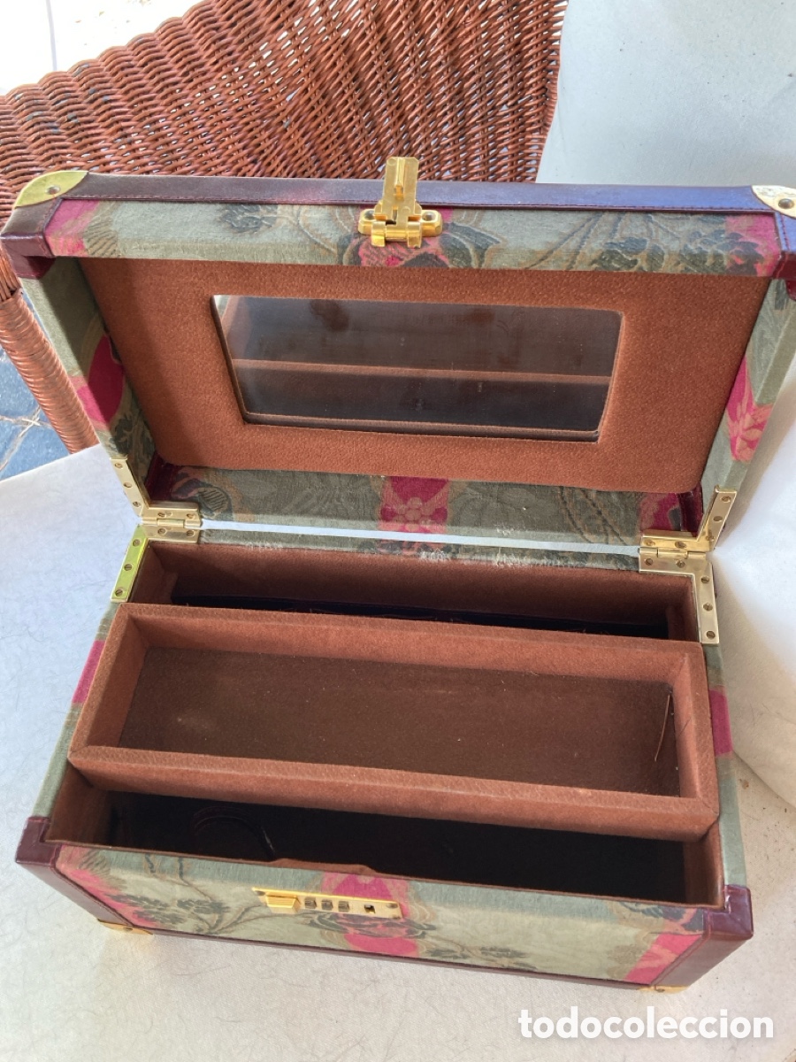 Vintage: Malet&iacute;n neceser para joyas etc. - Foto 10
