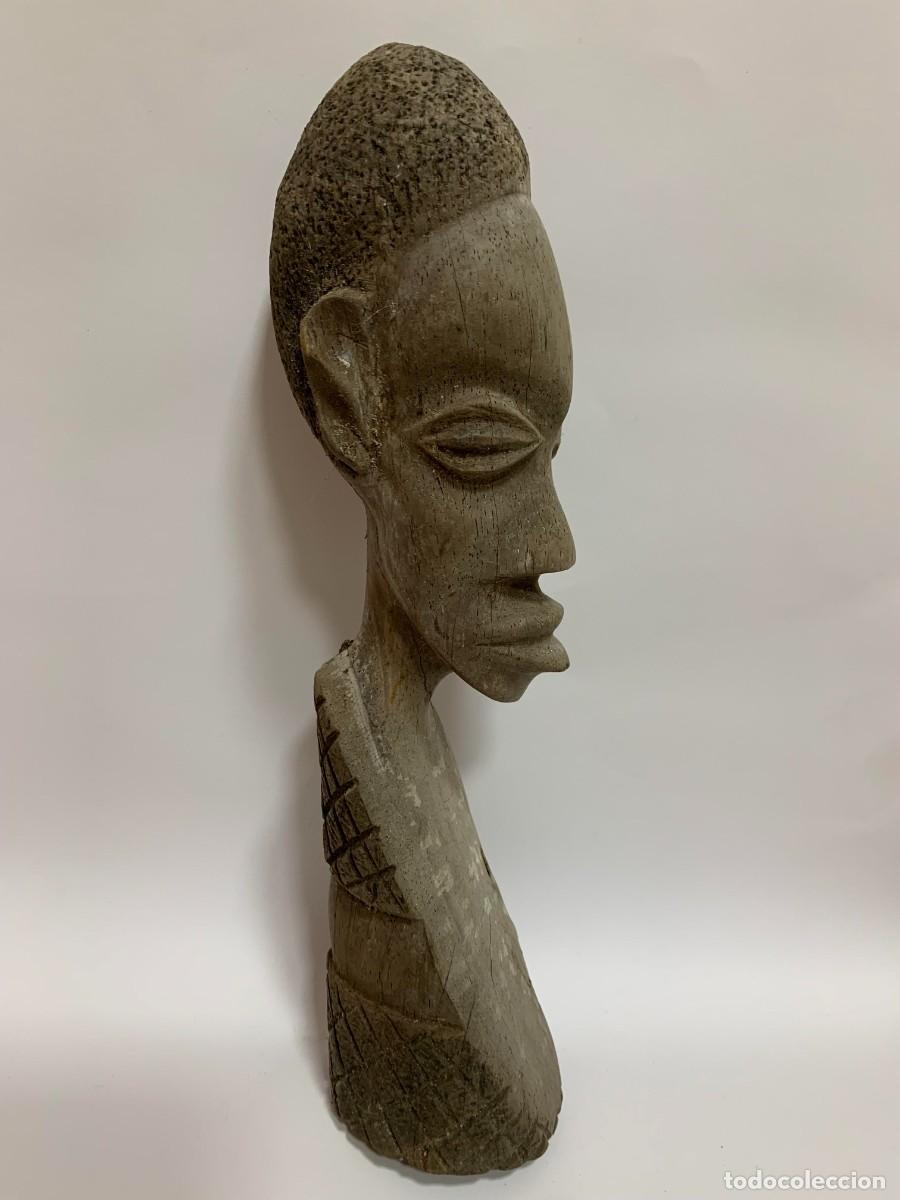 Vintage: ESCULTURA, TALLA EN MADERA ARTE AFRICANO