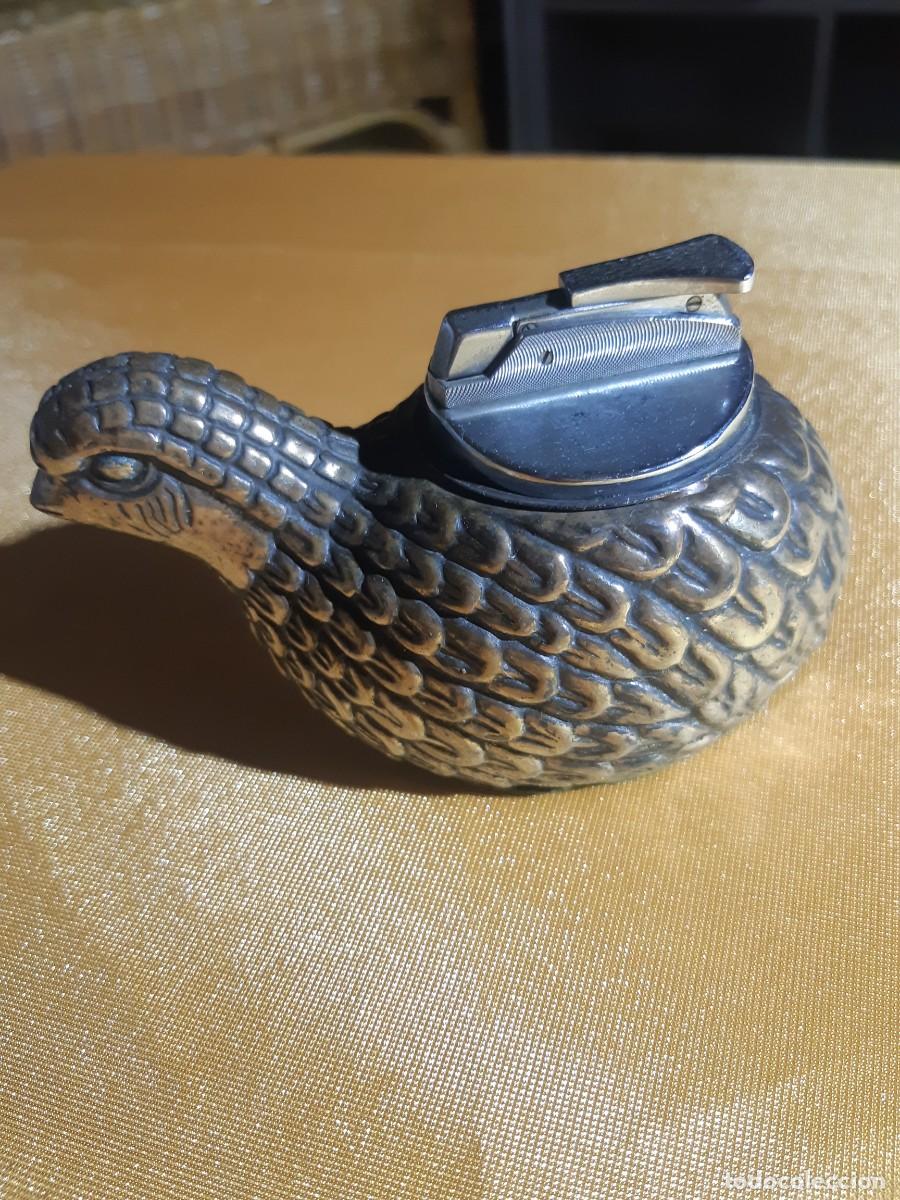 Vintage: Mechero VALENTI ORIGINAL VINTAGE, plateado con forma de p&aacute;jaro.