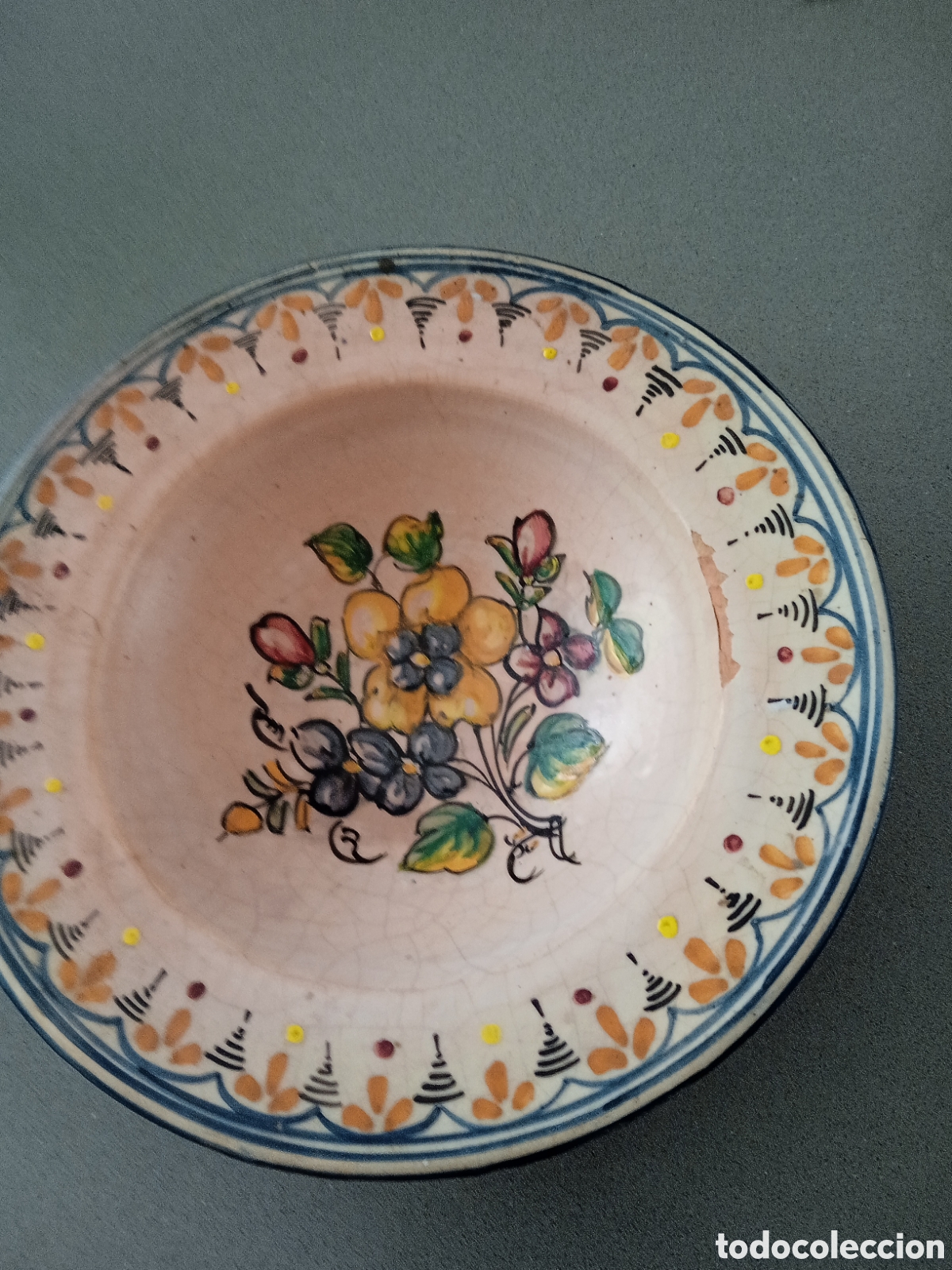 Vintage: Plato hondo firmado Talavera Prado V
