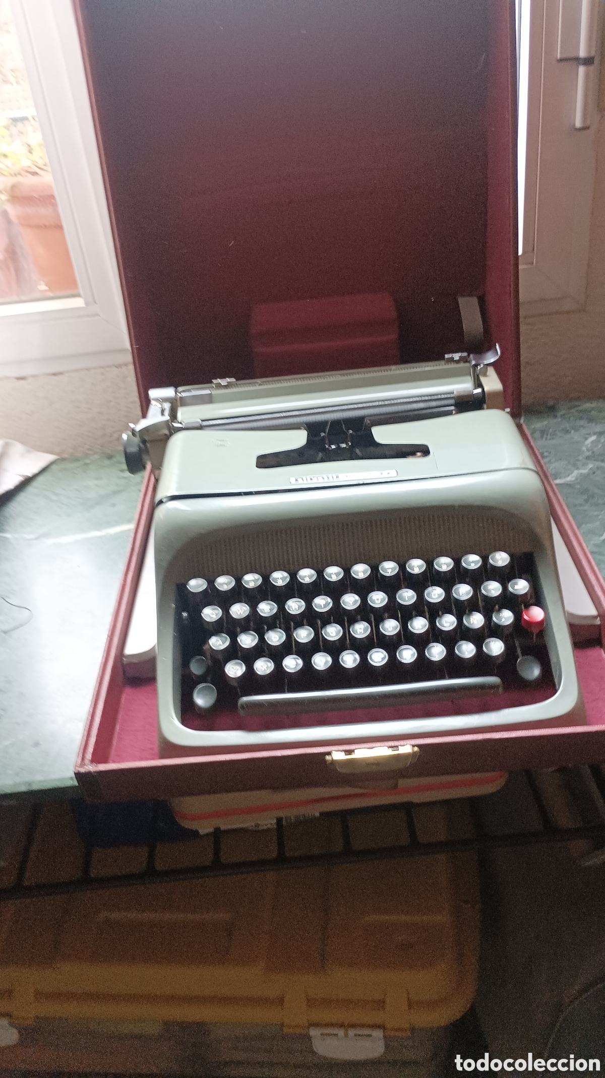 Vintage: M&aacute;quina de escribir Olivetti - Foto 1