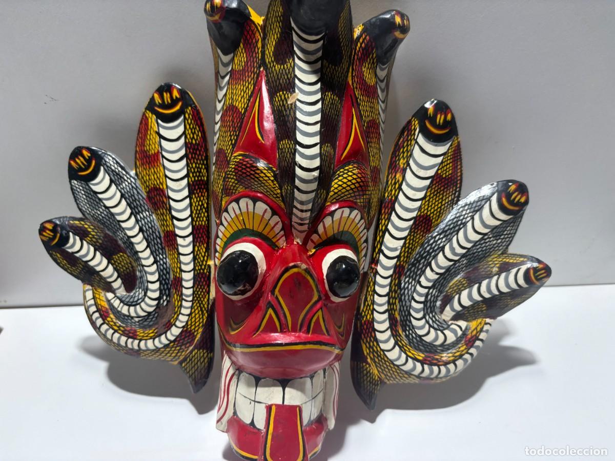 Vintage: MASCARA INDONESA ARTESANAL DE MADERA TALLADA