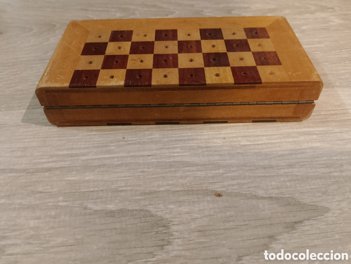 Vintage: PEQUE&Ntilde;O AJEDREZ DE VIAJE MADERA. - Foto 5