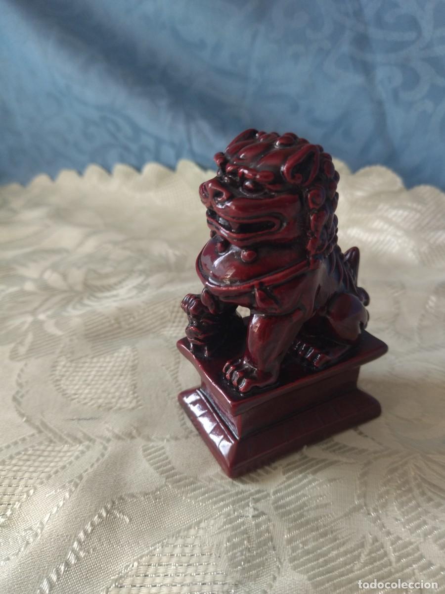 Vintage: Bonito perro de f&oacute; drag&oacute;n protector chino de resina. - Foto 3
