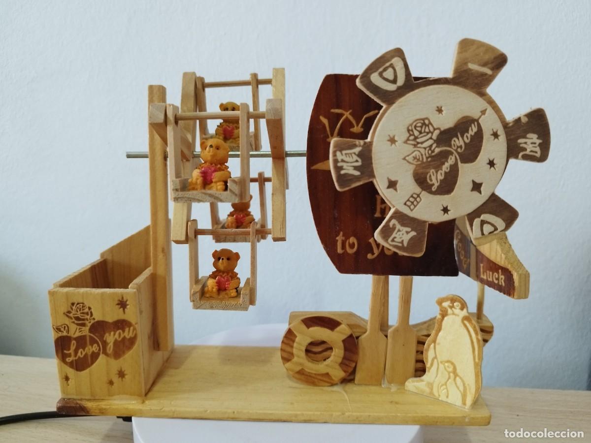 Vintage: Noria musical de madera Nueva - Foto 1