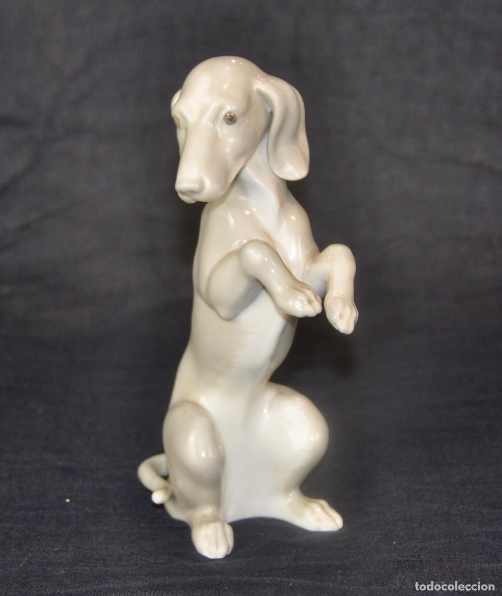 Vintage: Perro en porcelana Made in Spain - Foto 2