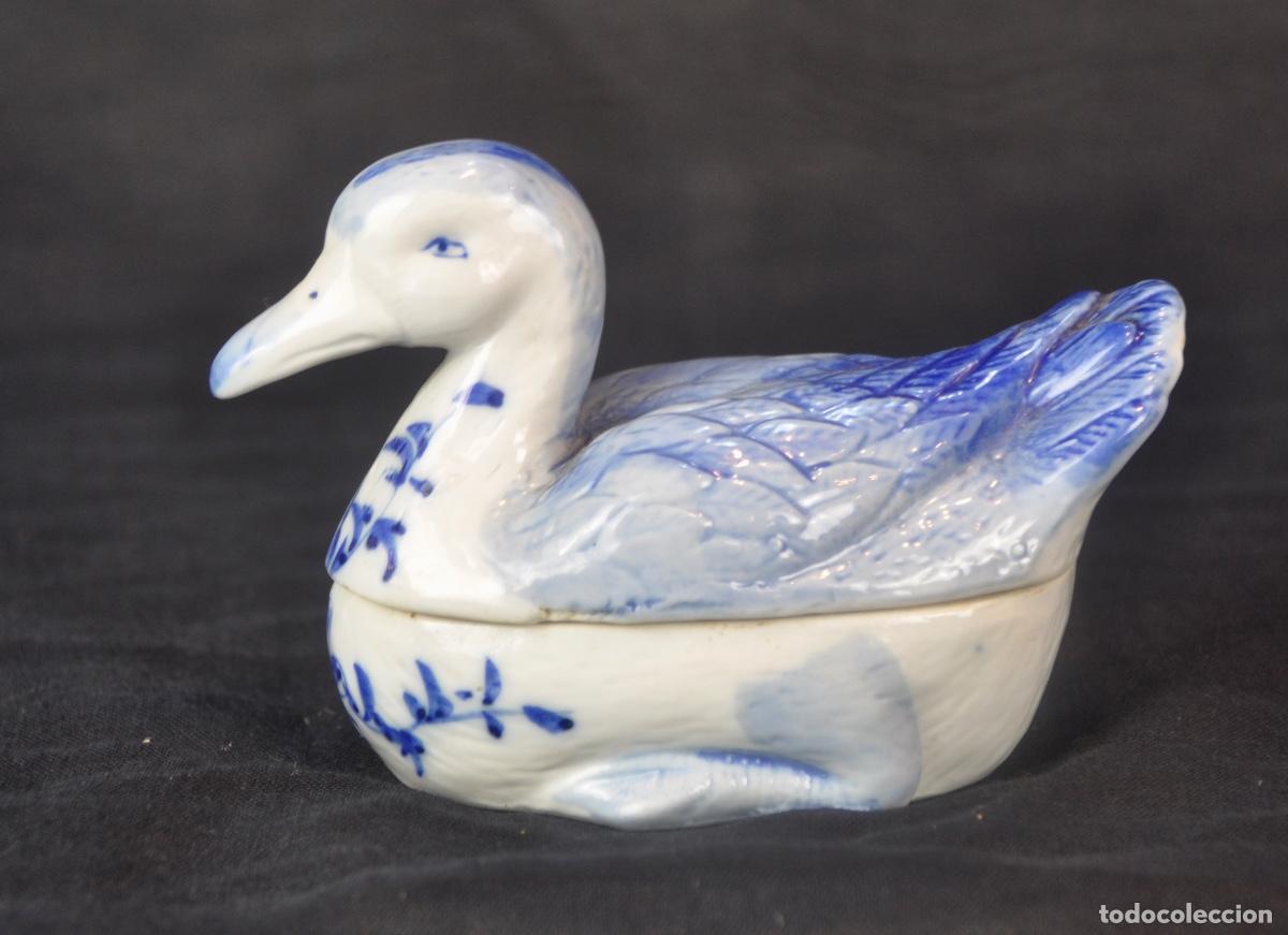 Vintage: Pato caja en azul y blanco - Foto 1