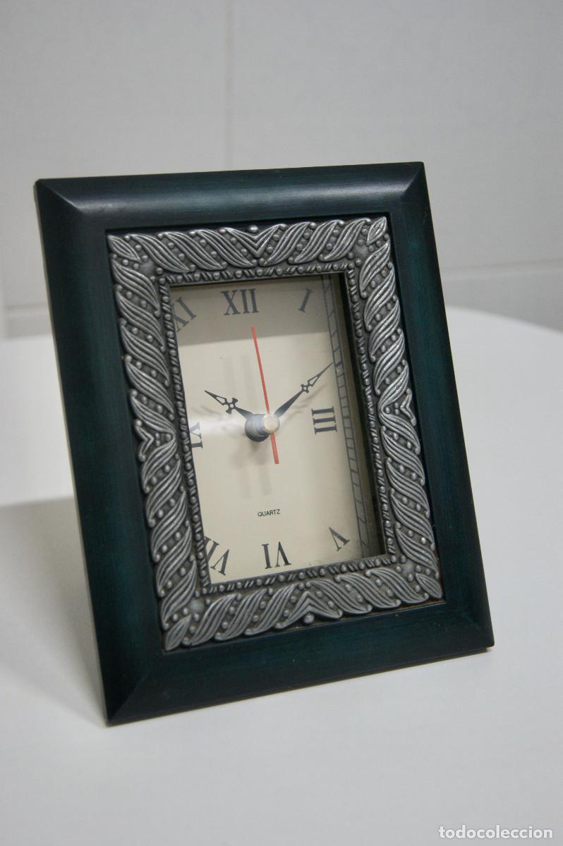 Vintage: Reloj sobremesa verde y esta&ntilde;o - Foto 2