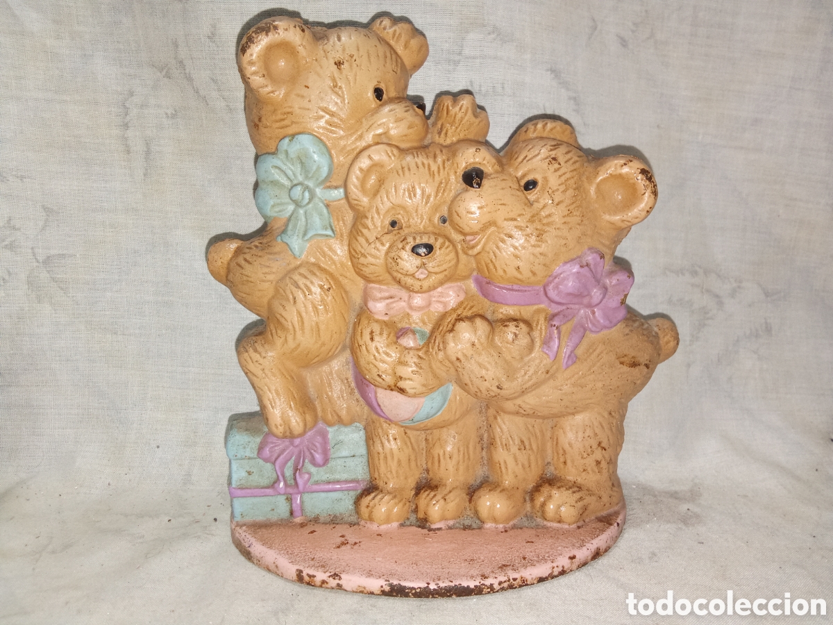 Vintage: BONITA FIGURA DE TRES OSITOS VINTAGE HIERRO TOPE DE PUERTA