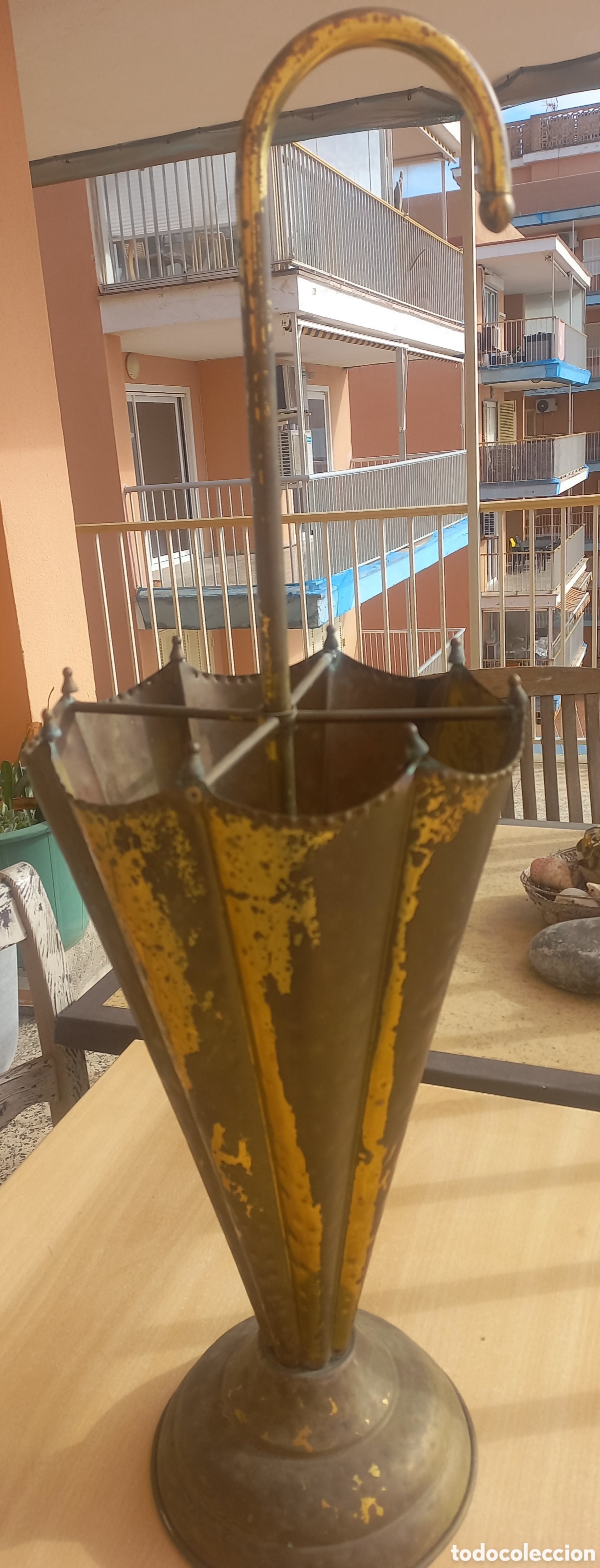 Vintage: Paraguero Vintage de metal