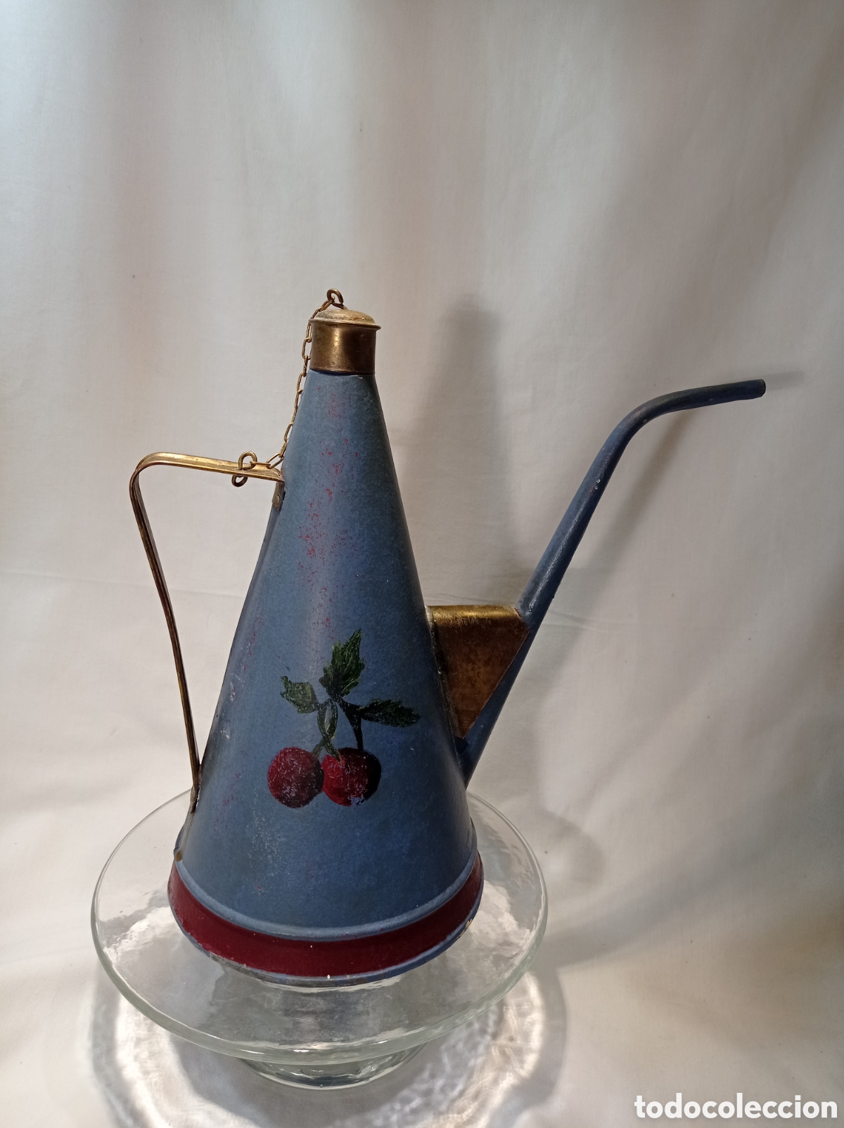 Vintage: ACEITERA DE METAL PINTADA. 25 CM - Foto 3