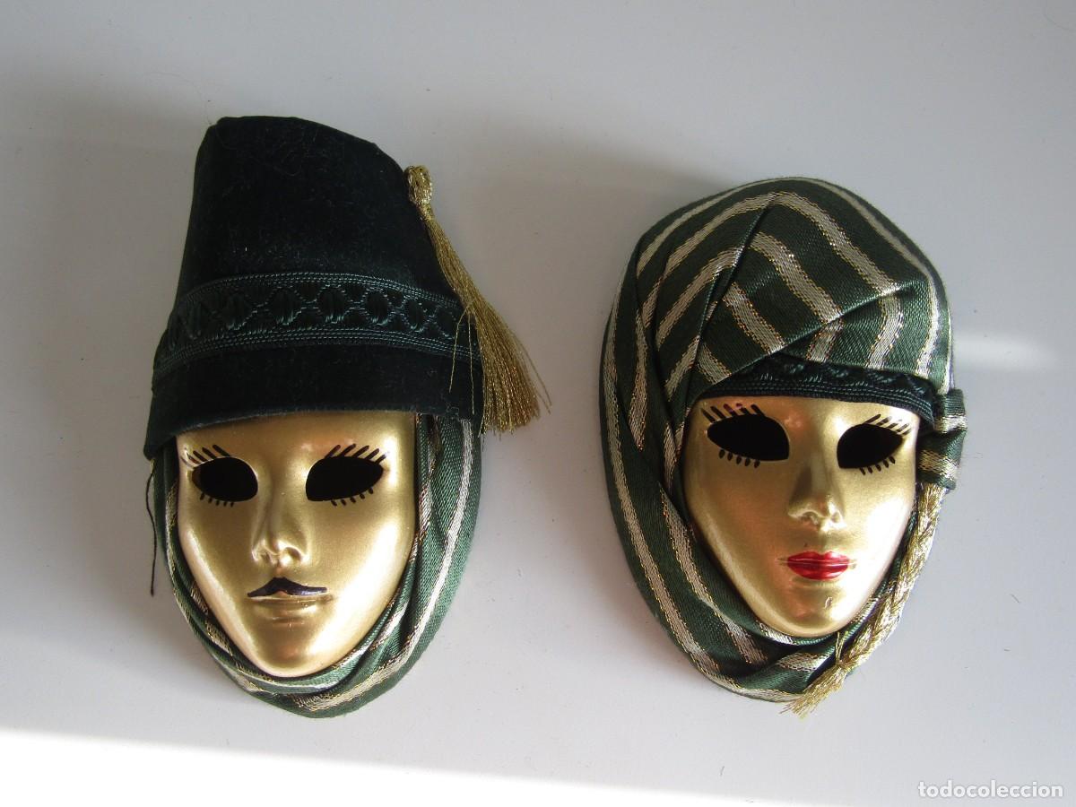 Vintage: LOTE DE 2 PRECIOSAS MASCARAS VENECIANAS PEQUE&Ntilde;AS DE PARED - 12 CM