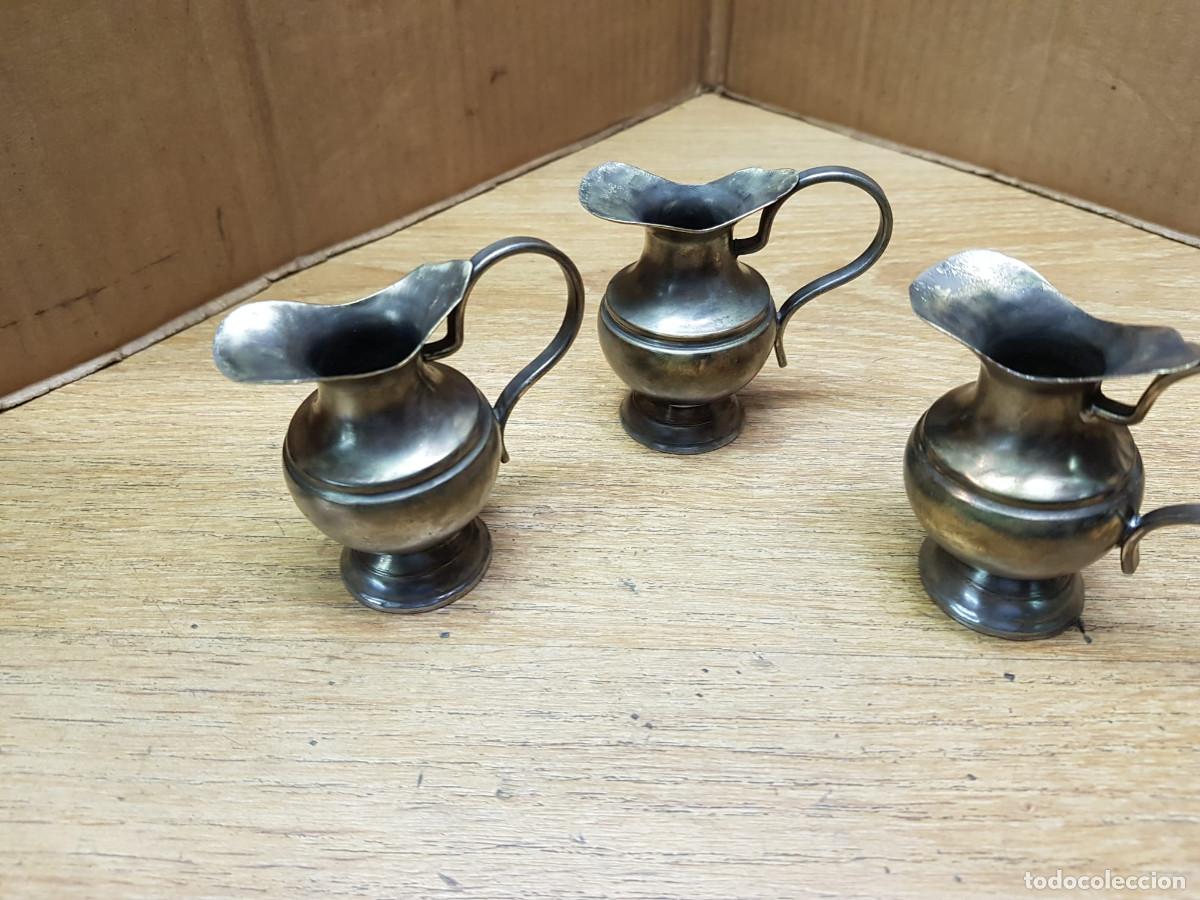 Vintage: LOTE DE 3 JARRITAS DE METAL - Foto 3