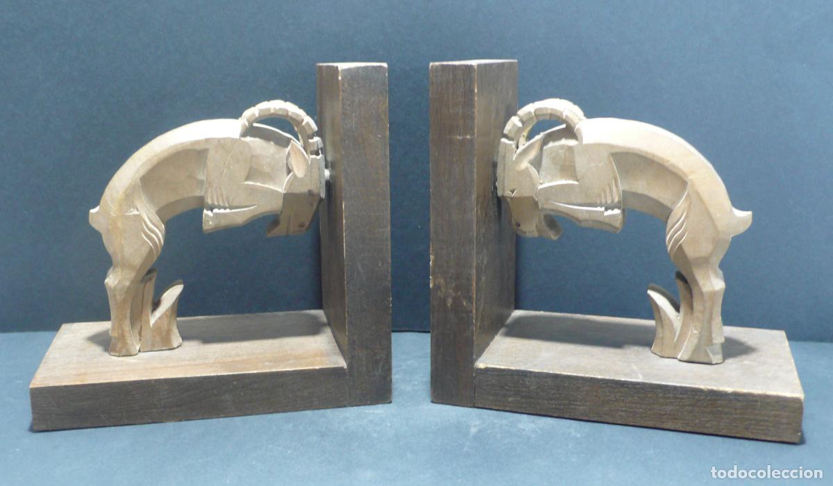 Vintage: SUJETALIBROS EN MADERA - Foto 1