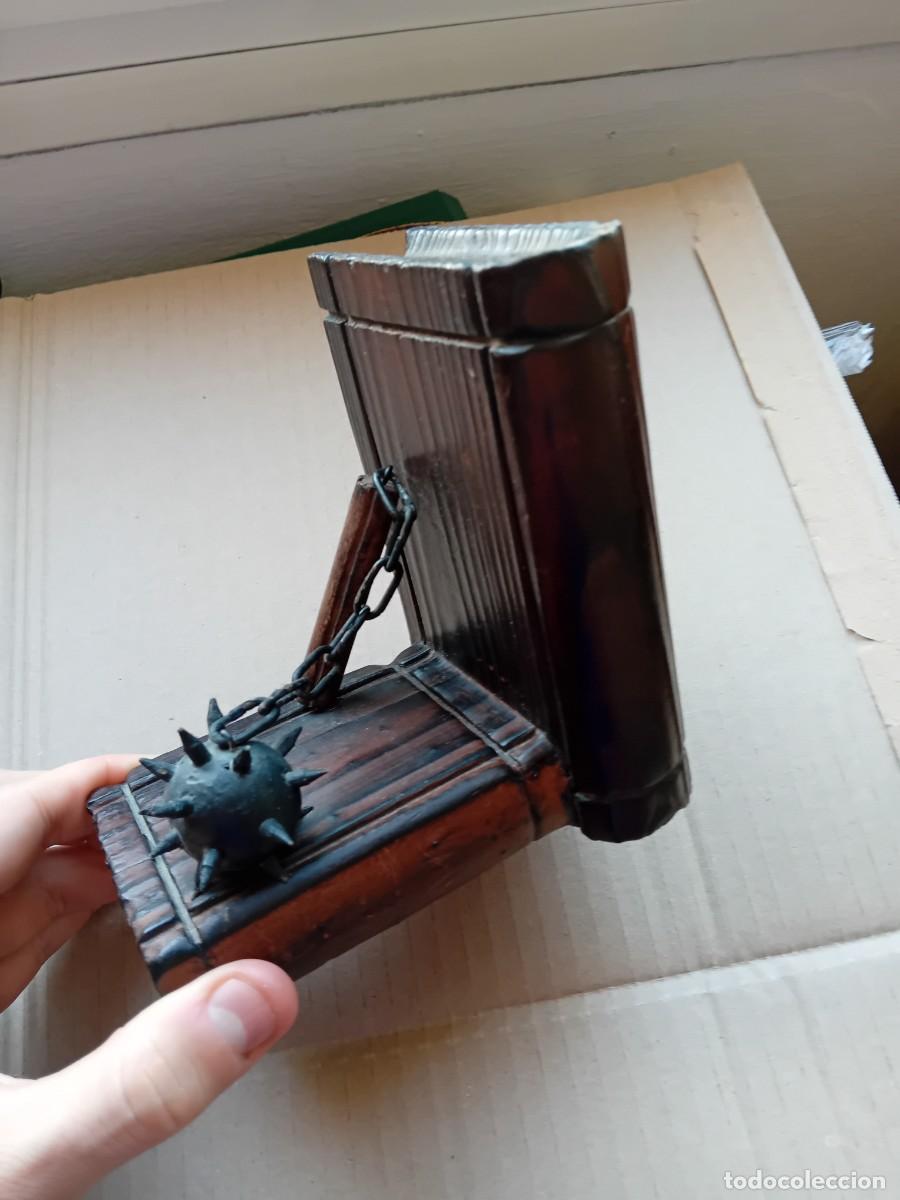 Vintage: Reposalibros de madera . - Foto 4