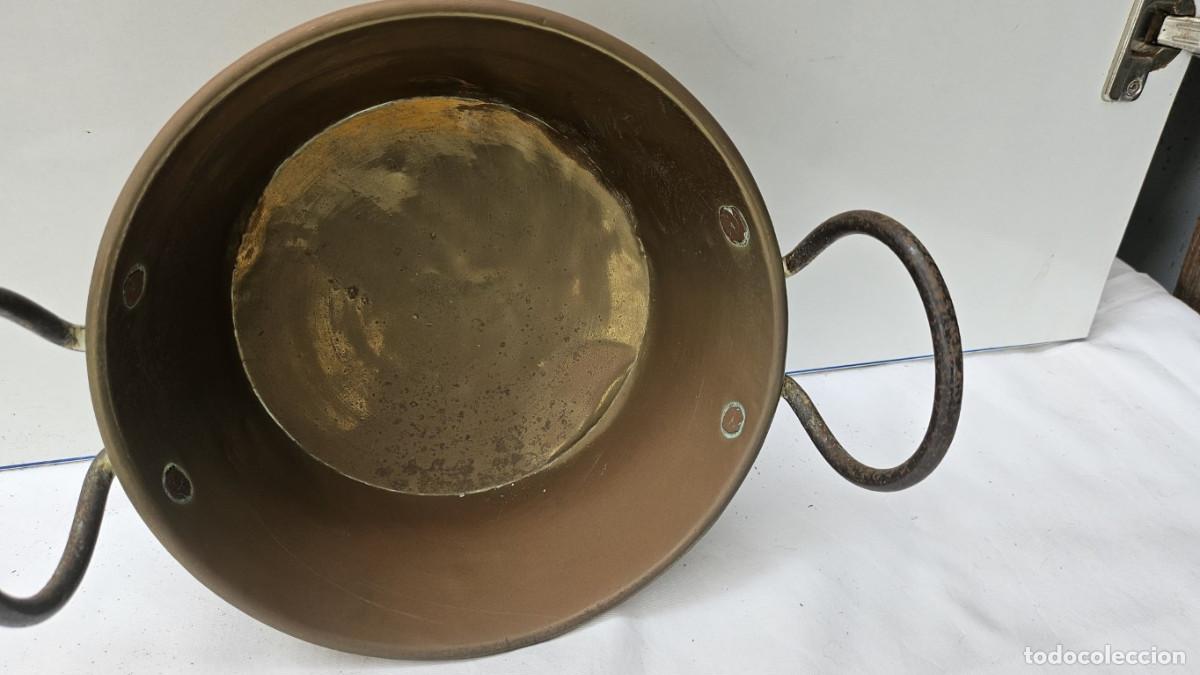 Vintage: cazuela antigua de metal - Foto 2