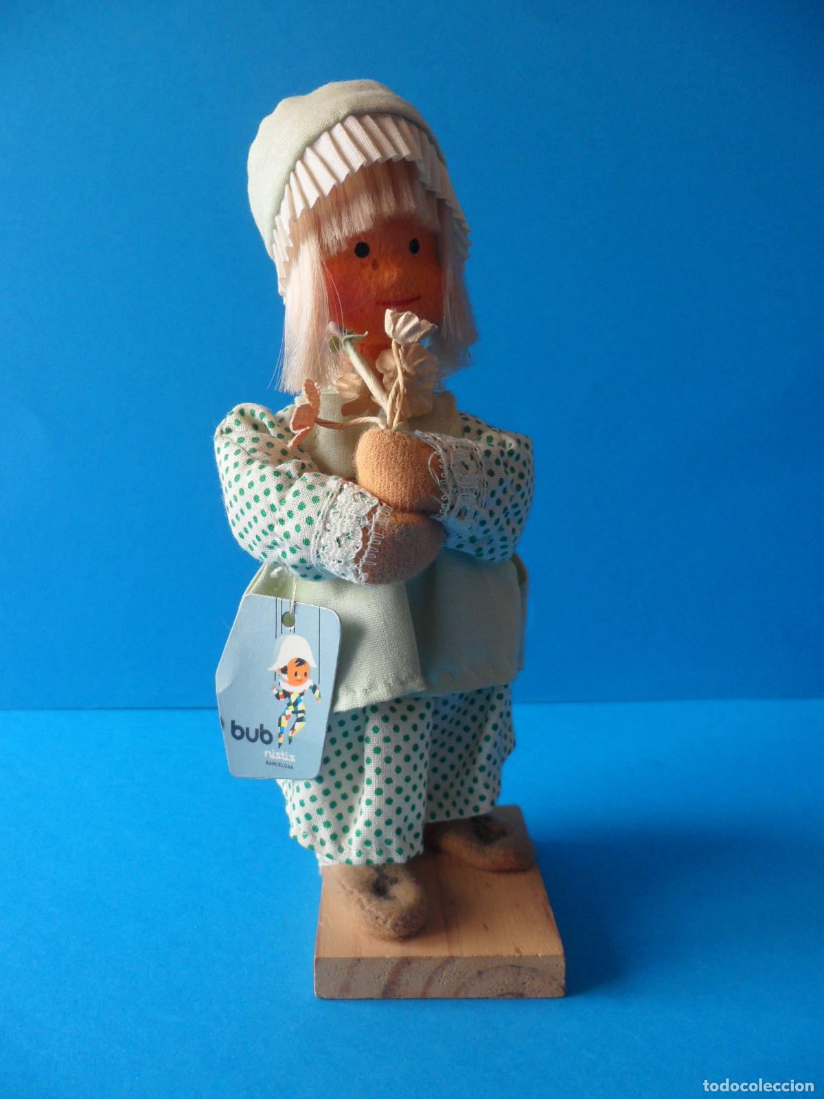 Vintage: Mu&ntilde;eca de Fieltro A&ntilde;os 70 - Bud nistis. Barcelona - Chica con flores