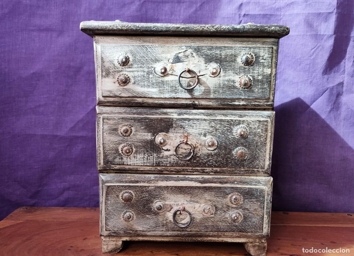 Vintage: Muebles vintage indios raros: exclusivos, aut&eacute;nticos