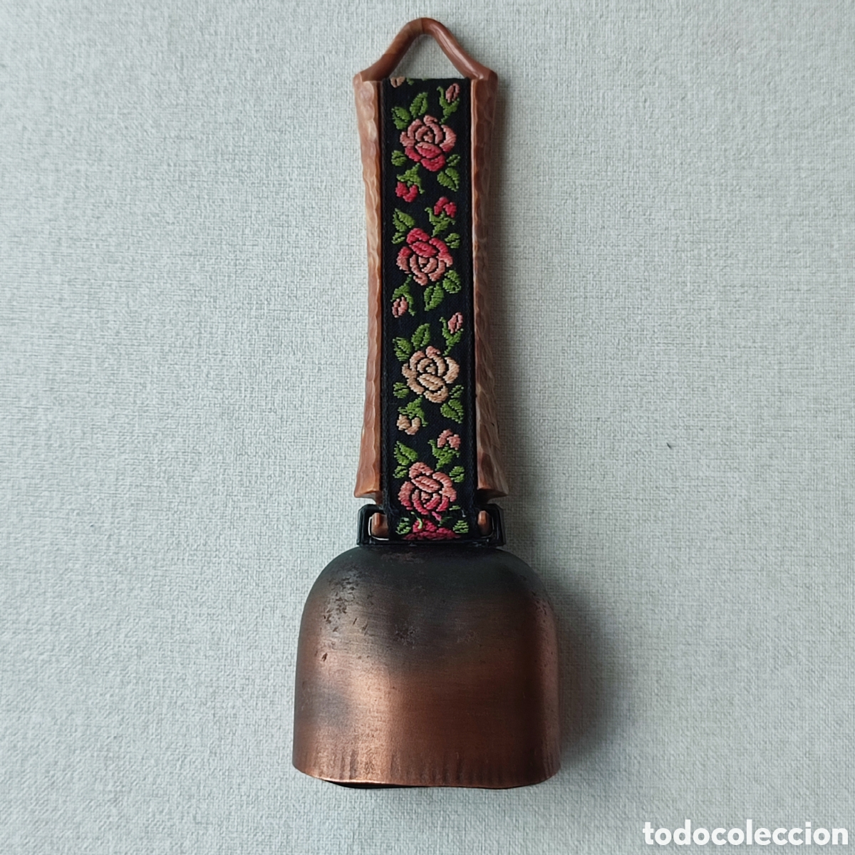 Vintage: Elegante cencerro ornamental. - Foto 5